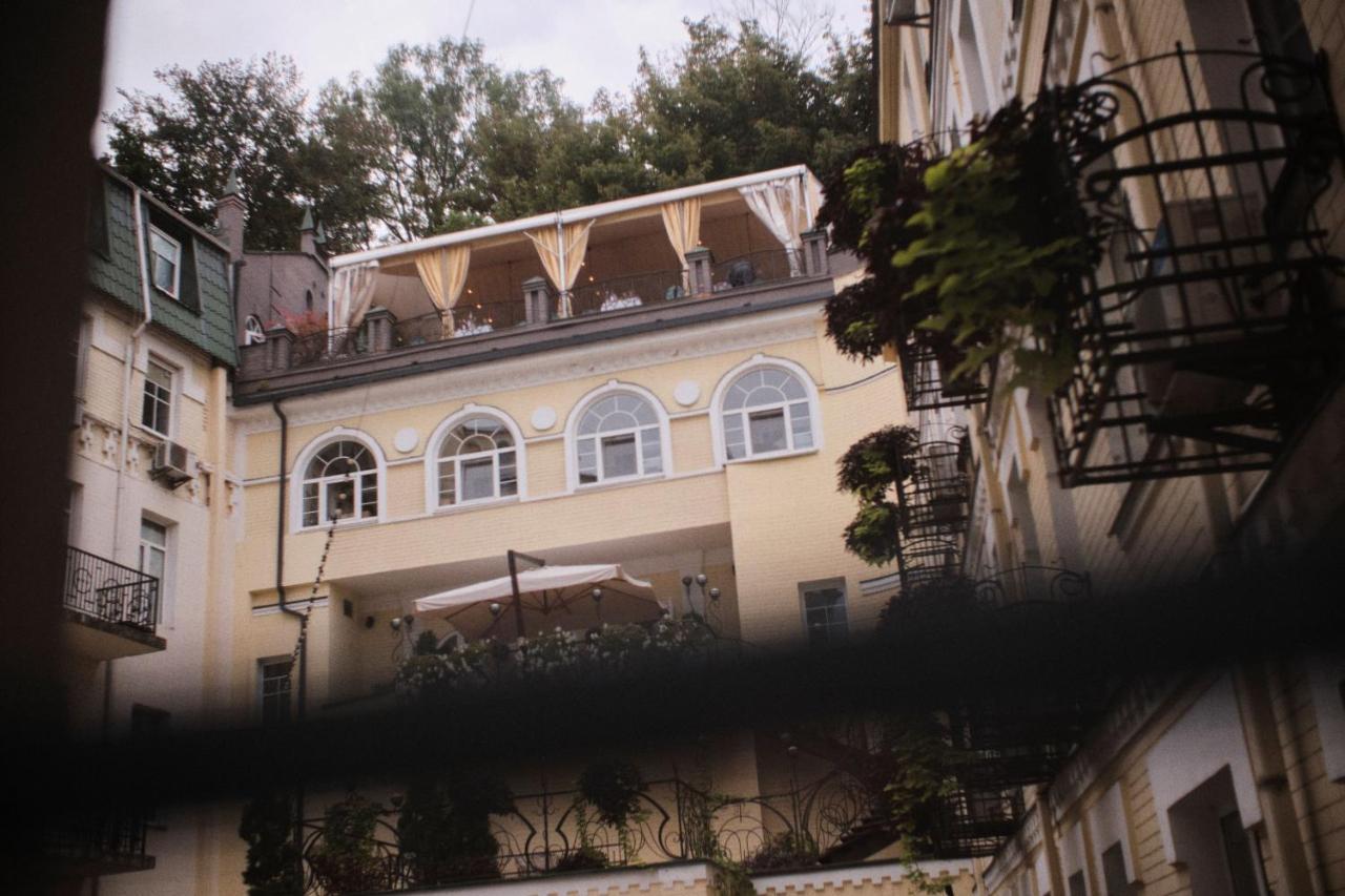 วอซเดียเชนสกี บูติกโฮเต็ล Hotel เคียฟ ภายนอก รูปภาพ