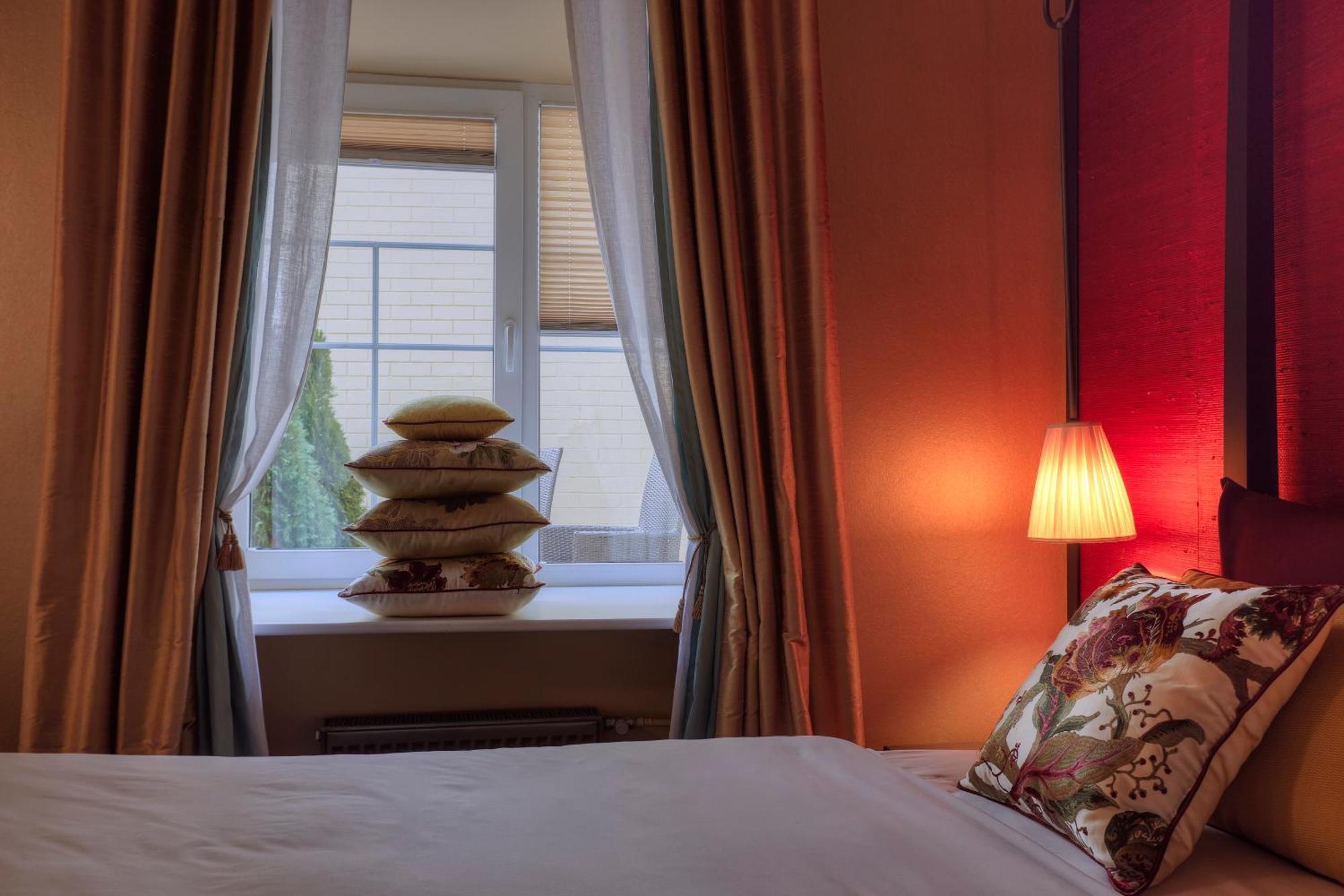 วอซเดียเชนสกี บูติกโฮเต็ล Hotel เคียฟ ภายนอก รูปภาพ